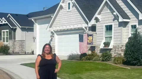 Might the US Interest Rate Reduction Stimulate the Housing Market?